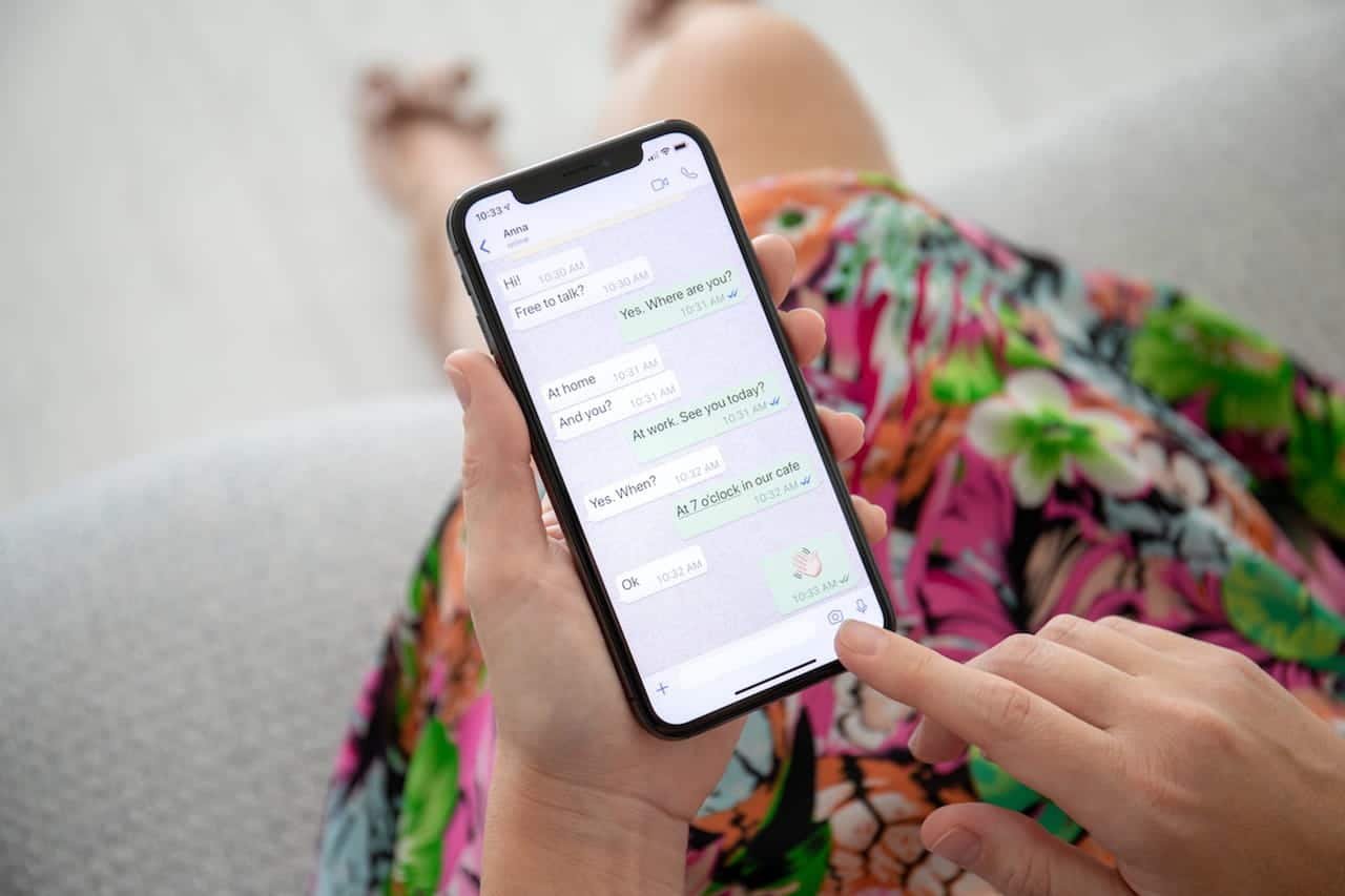 Arnaques sur WhatsApp : Méfiez-vous du « texto à six chiffres »