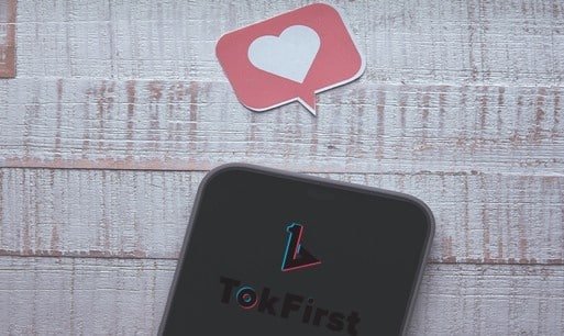 Avec TokFirst, transforme chacune de tes vidéos en argent !