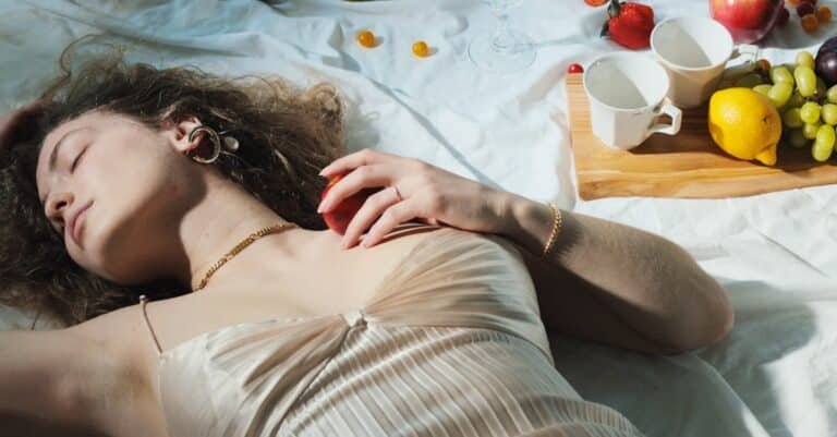 découvrez le café 'sleep-friendly', une délicieuse boisson qui vous permet de profiter d'un bon sommeil tout en appréciant votre café préféré.