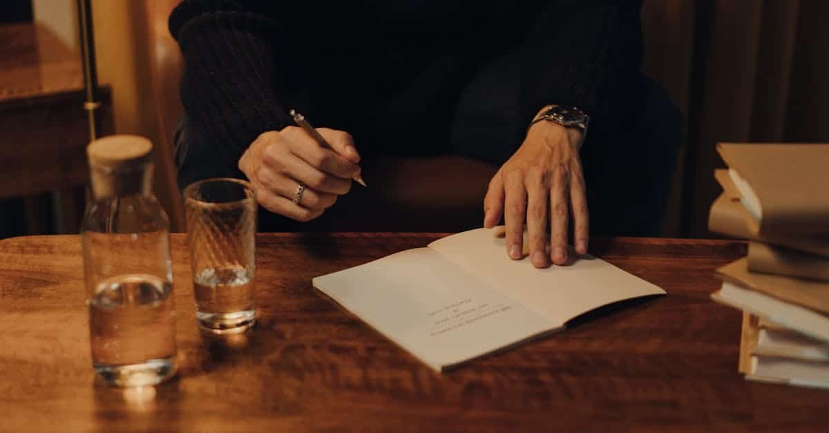 découvrez l'auteur et ses œuvres à travers notre sélection de livres et de biographies. plongez dans l'univers fascinant de l'écriture et de la créativité littéraire avec notre collection d'ouvrages signés par l'auteur.