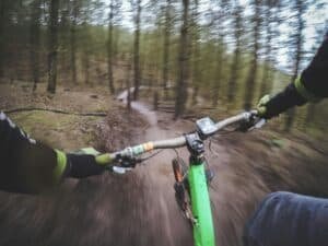 pratiquer le cyclisme malgré la tendinite