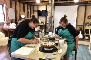 Des ateliers de fabrication de paniers, décoration de biscuits et effets spéciaux proposés à Pequot Lakes
