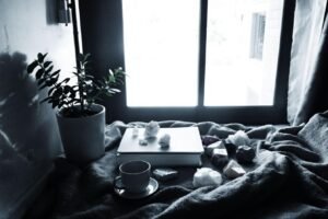 Horoscope quotidien des Cancer pour le 23 avril 2025 : suivez votre intuition