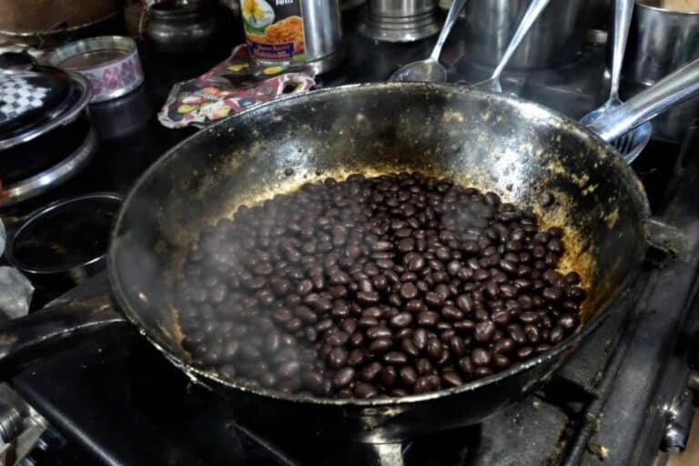 Personne ne prépare des haricots noirs cubains aussi bien que ma mère – voici sa recette