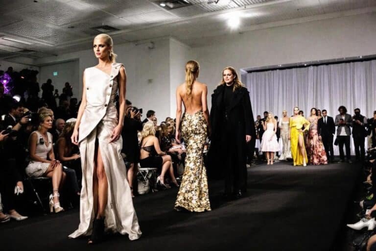 Podiums, tapis rouges et véritable style : la scène de la mode à Mass. s’illumine entre maintenant et octobre