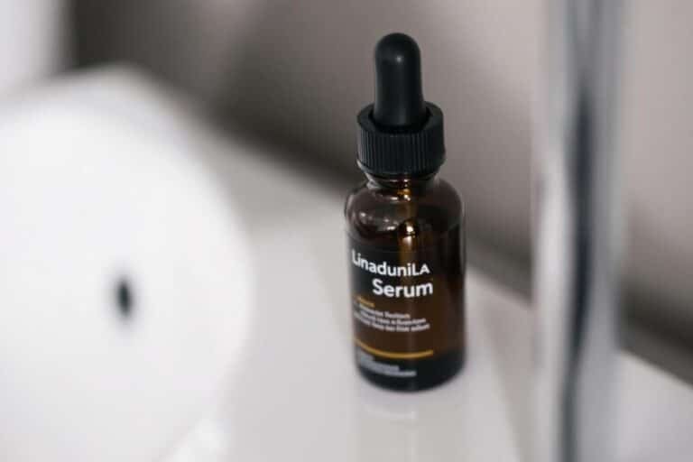 Sérum anti tache : les étapes clés pour une application efficace