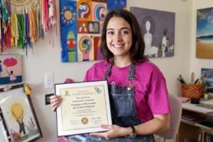 Un étudiant en peinture et décoration récompensé par un prix national pour son travail exceptionnel