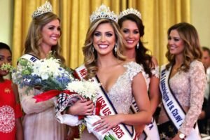 Une femme du comté de Washington couronnée Mrs. USA 2025